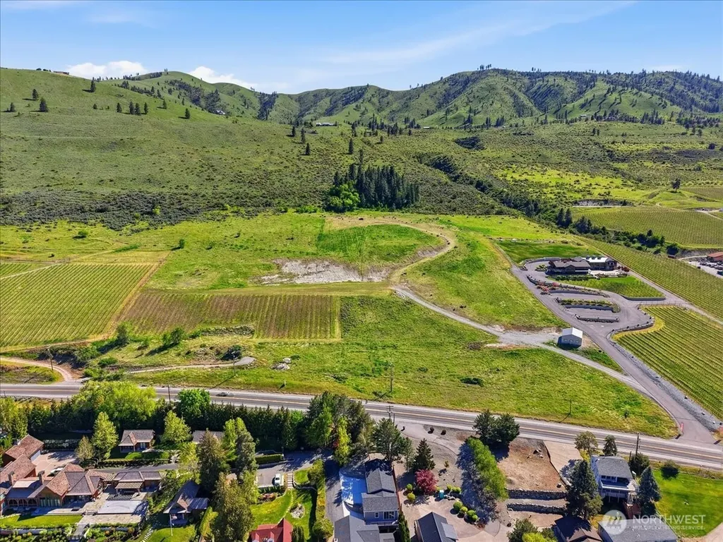 3725 Us Highway 97a Chelan WA 98816