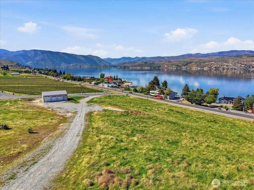 3725 Us Highway 97a Chelan WA 98816