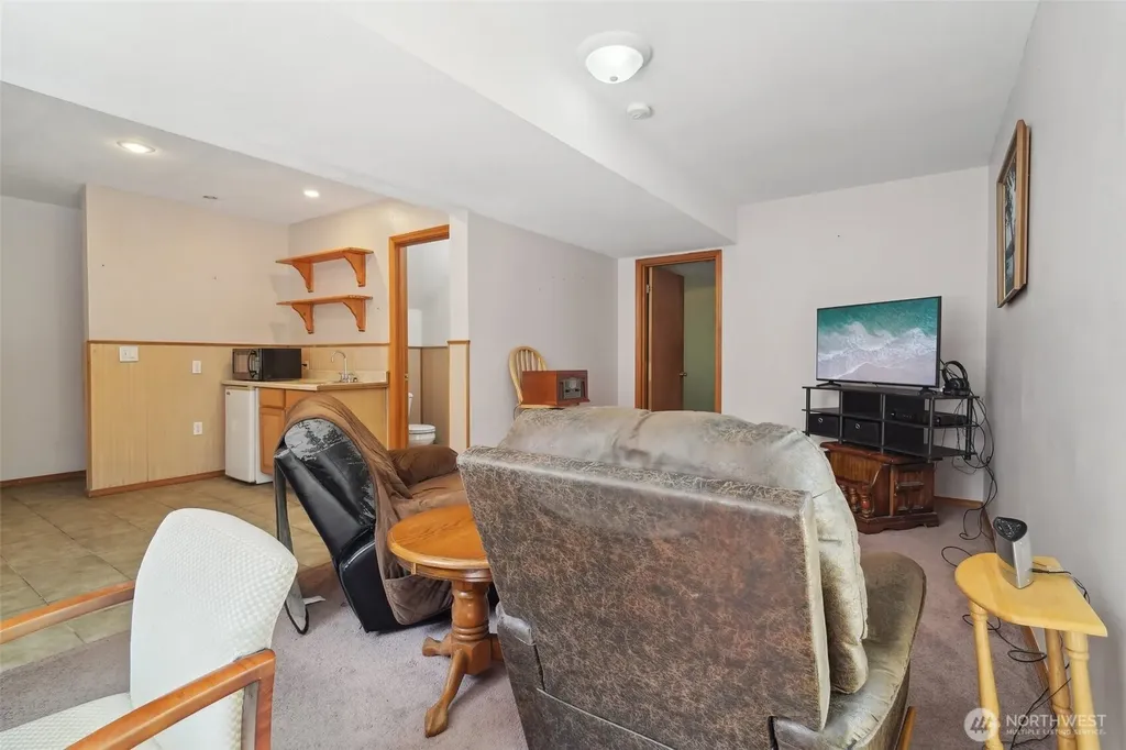 3203 Lake Drive Lake Stevens WA 98258