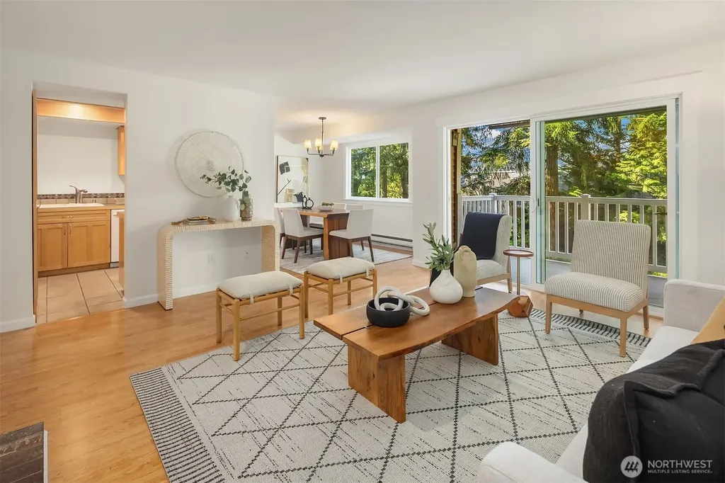 8652 164th Avenue NE Redmond WA 98052