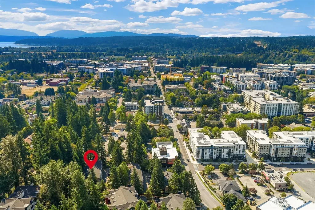 8652 164th Avenue NE Redmond WA 98052