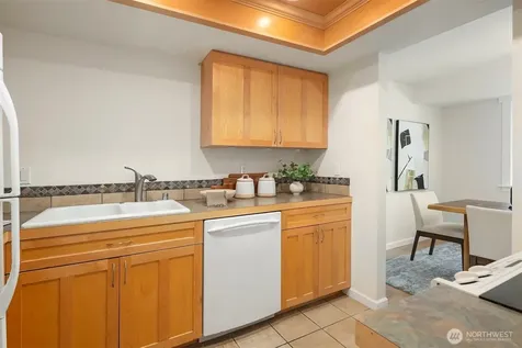 8652 164th Avenue NE Redmond WA 98052