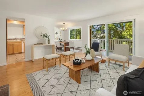 8652 164th Avenue NE Redmond WA 98052