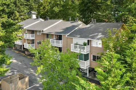 8652 164th Avenue NE Redmond WA 98052