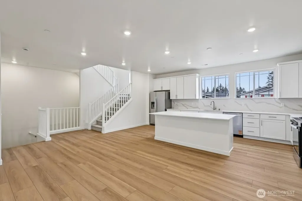 11820 17th Street SE Lake Stevens WA 98258