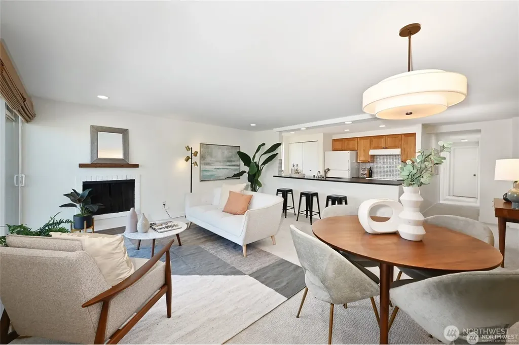 3710 25th Place W Seattle WA 98199