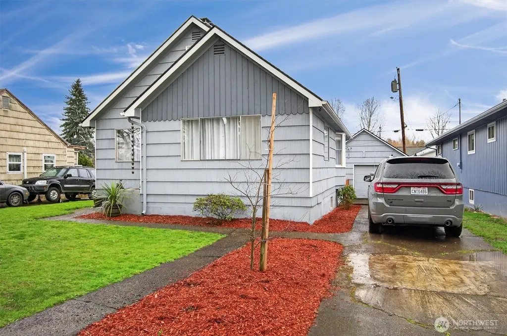 1210 8th Avenue Longview WA 98632