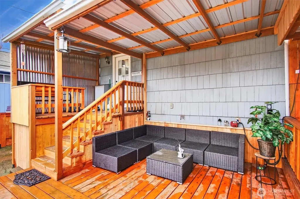 1210 8th Avenue Longview WA 98632