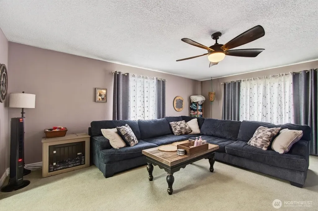 1210 8th Avenue Longview WA 98632