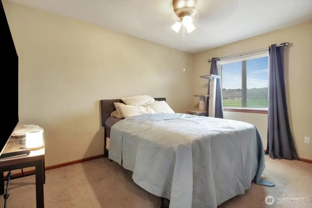 11809 58th Drive NE Marysville WA 98271