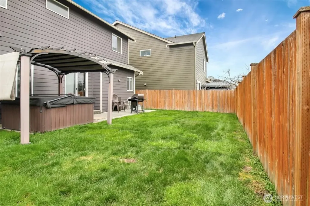 11809 58th Drive NE Marysville WA 98271