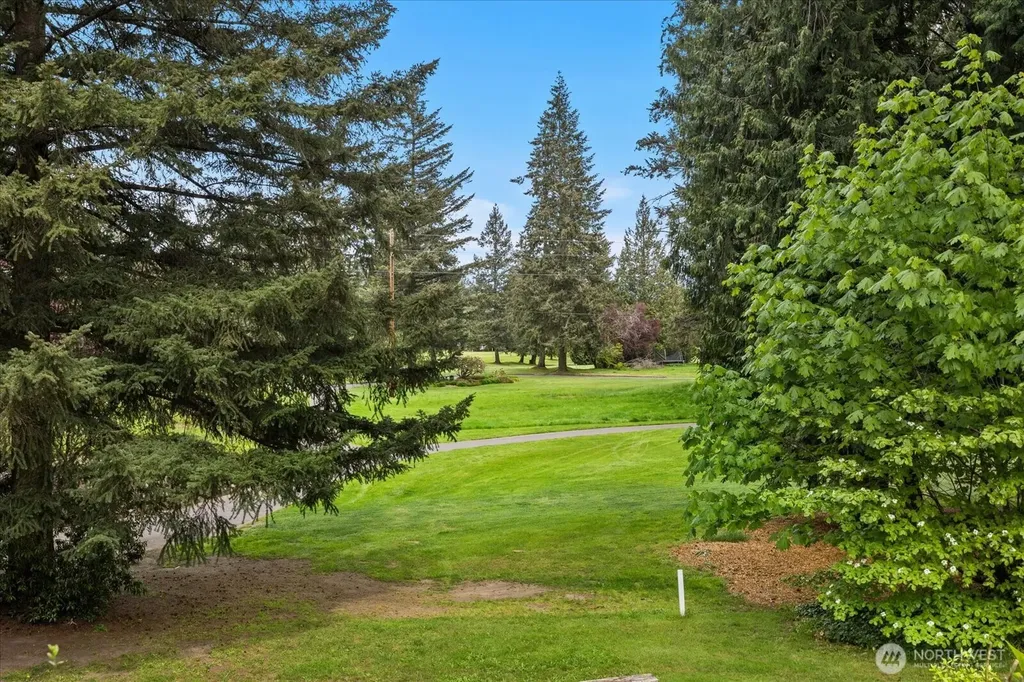 17101 146th Avenue SE Renton WA 98058