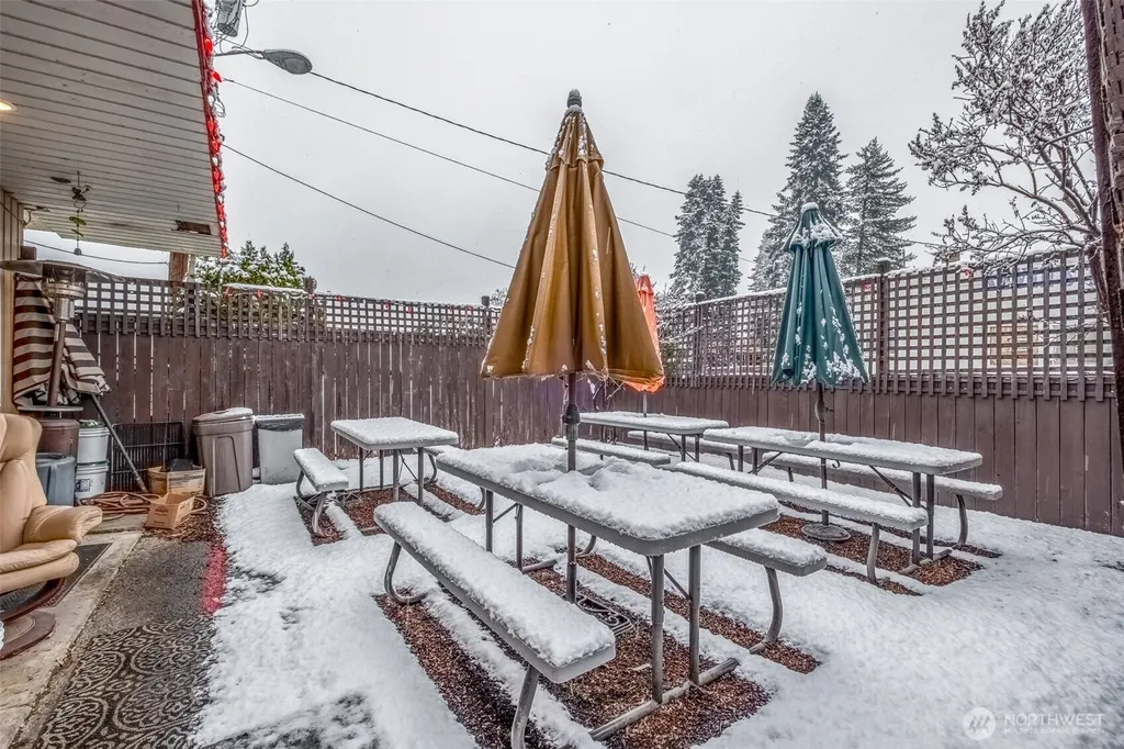 8620 Dryden Frontage Rd A Dryden WA 98821