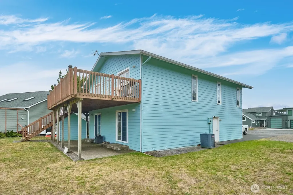 32208 G Street Ocean Park WA 98640