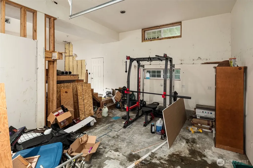 23611 W Ludvick Lake Drive Seabeck WA 98380