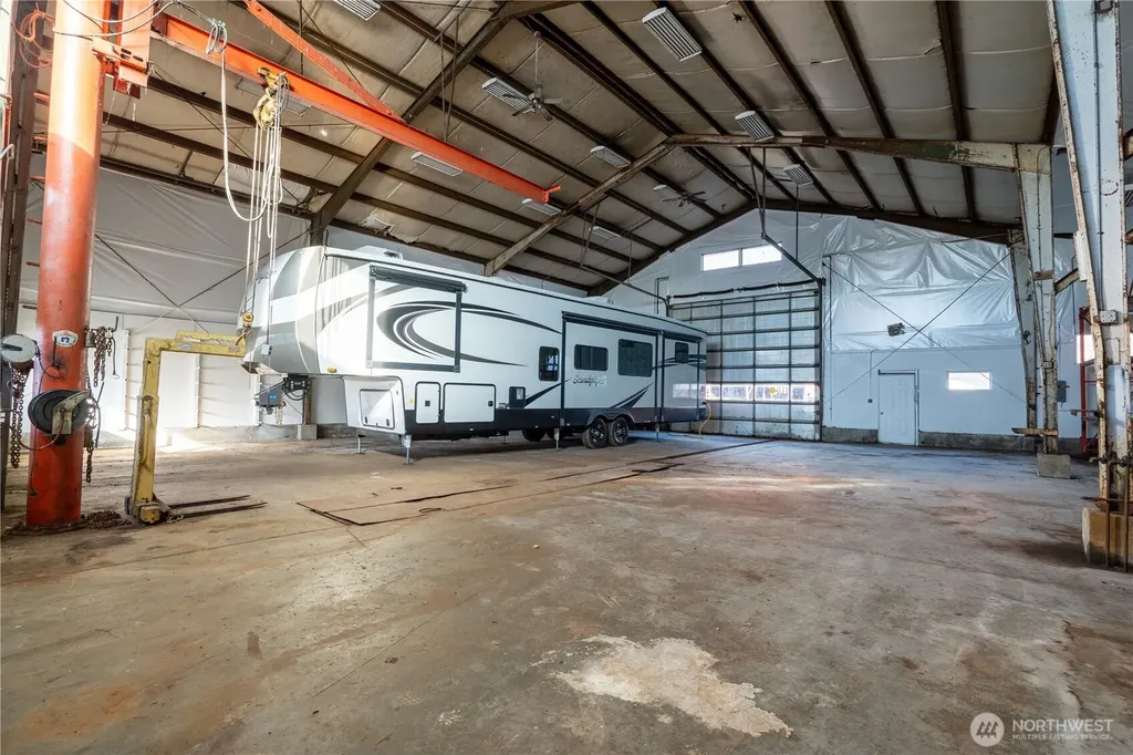 790 E Badger Road Lynden WA 98264
