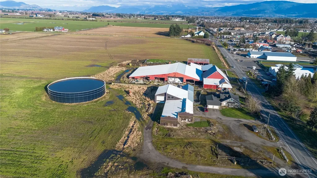 790 E Badger Road Lynden WA 98264
