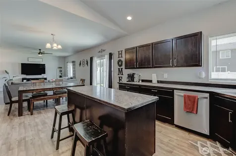 1450 Denny Place Rock Island WA 98850