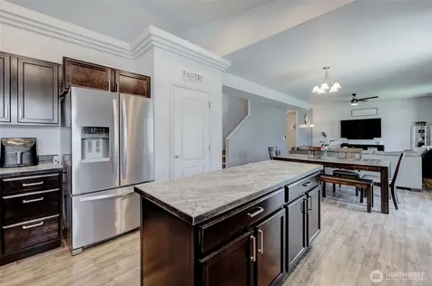 1450 Denny Place Rock Island WA 98850