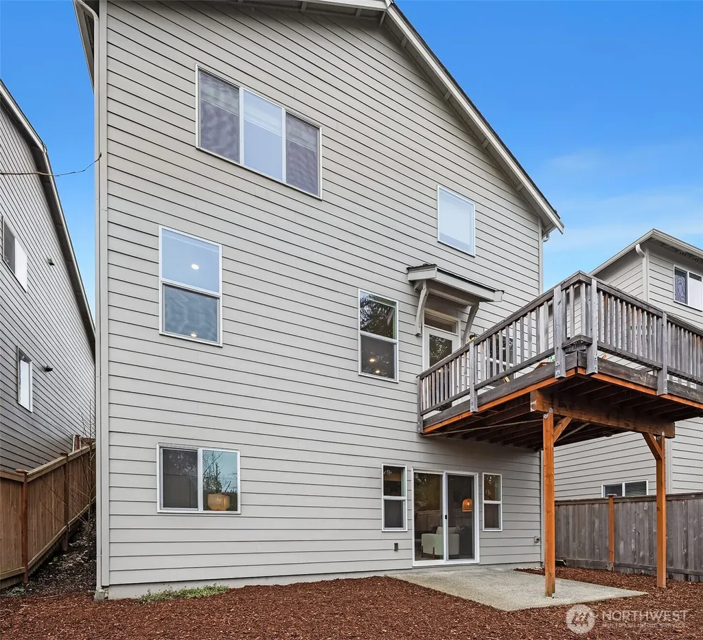27926 219th Place SE Maple Valley WA 98038