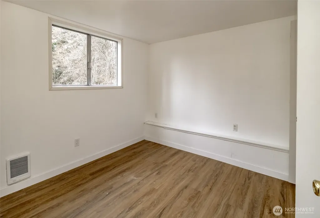 13314 86th Avenue E Puyallup WA 98373