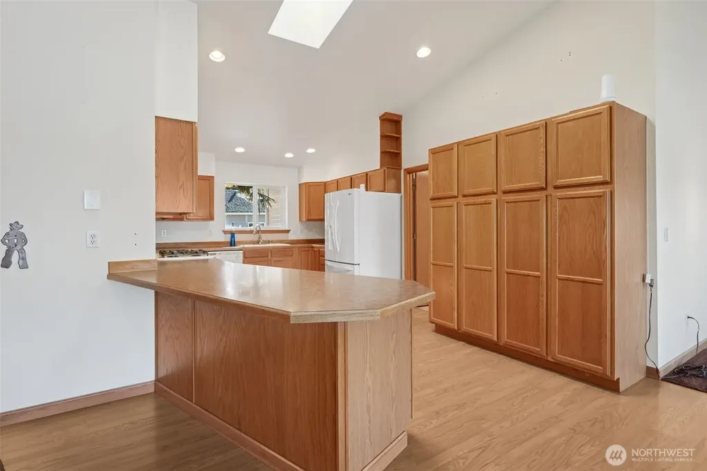 643 Quinault Avenue SE Ocean Shores WA 98569