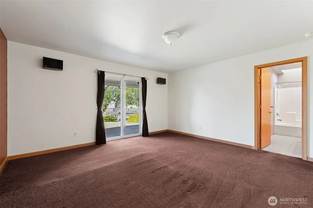 643 Quinault Avenue SE Ocean Shores WA 98569