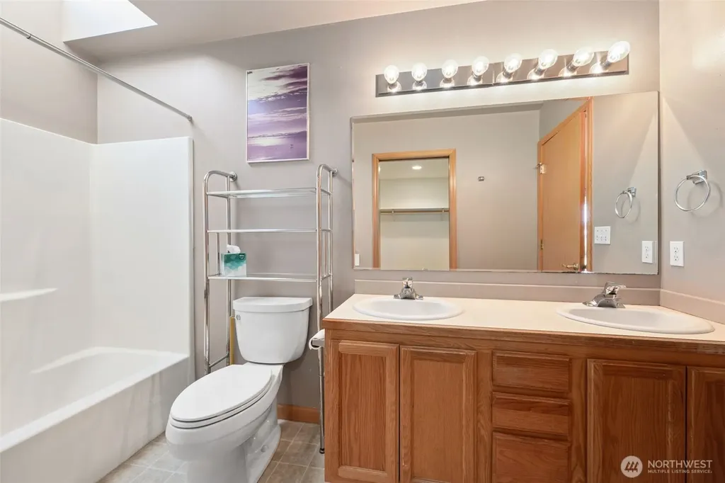 643 Quinault Avenue SE Ocean Shores WA 98569