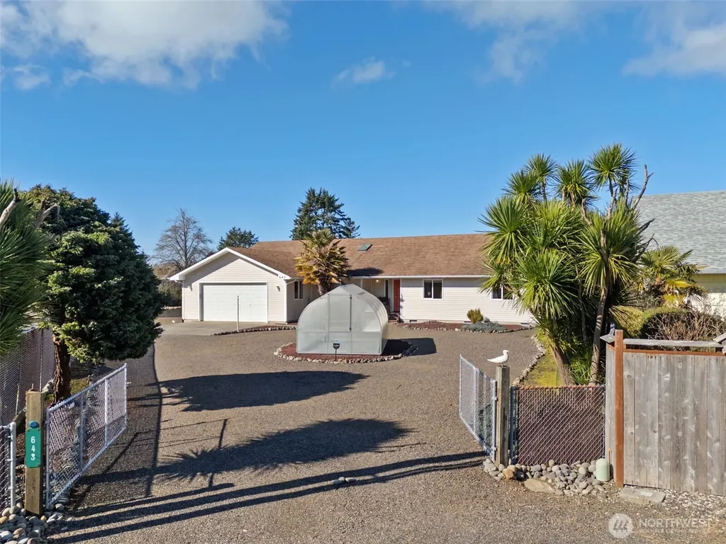 643 Quinault Avenue SE Ocean Shores WA 98569