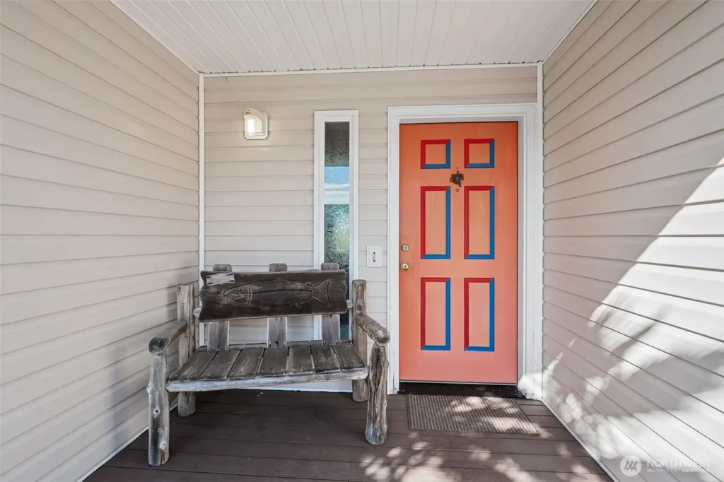 643 Quinault Avenue SE Ocean Shores WA 98569