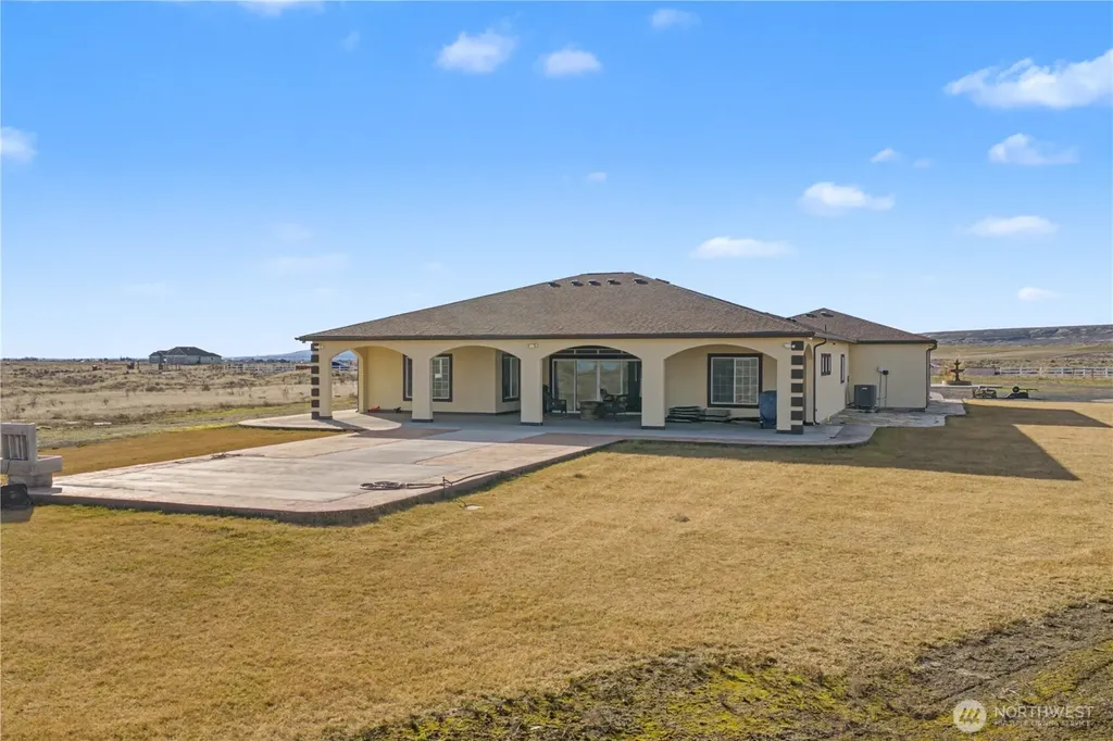21347 Road D.5 Road Soap Lake WA 98851