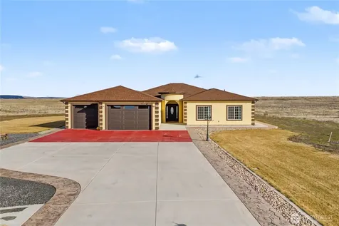 21347 Road D.5 Road Soap Lake WA 98851