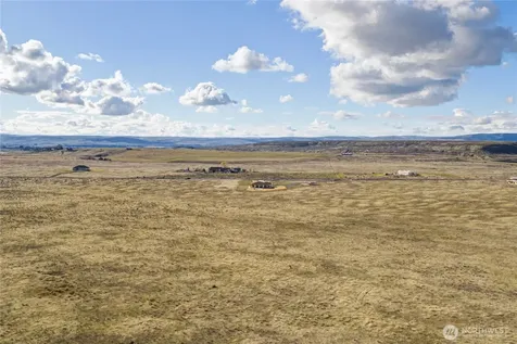 21347 Road D.5 Road Soap Lake WA 98851