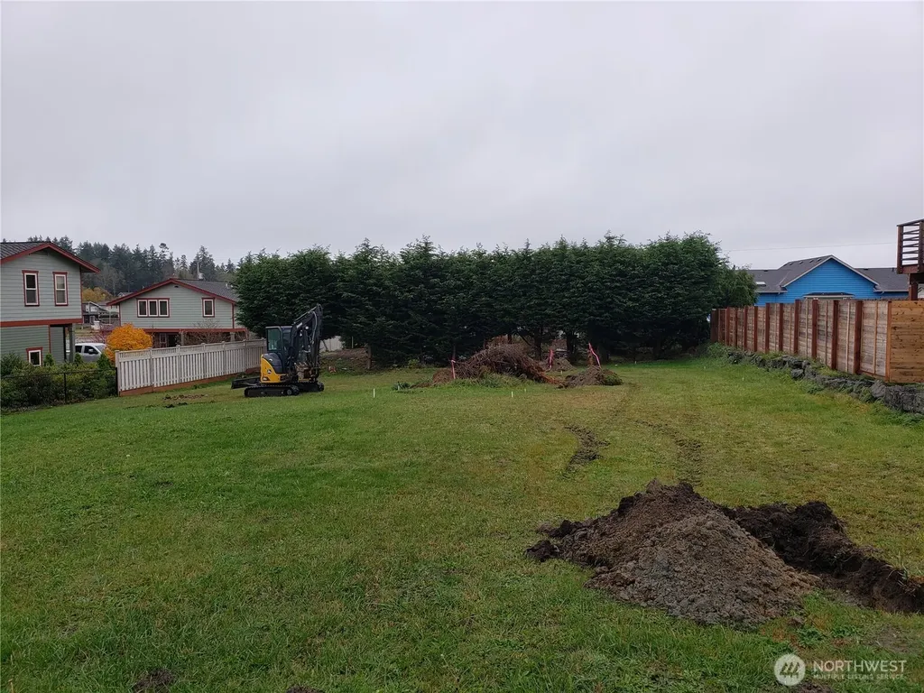 37971 Brant Road NE Hansville WA 98340