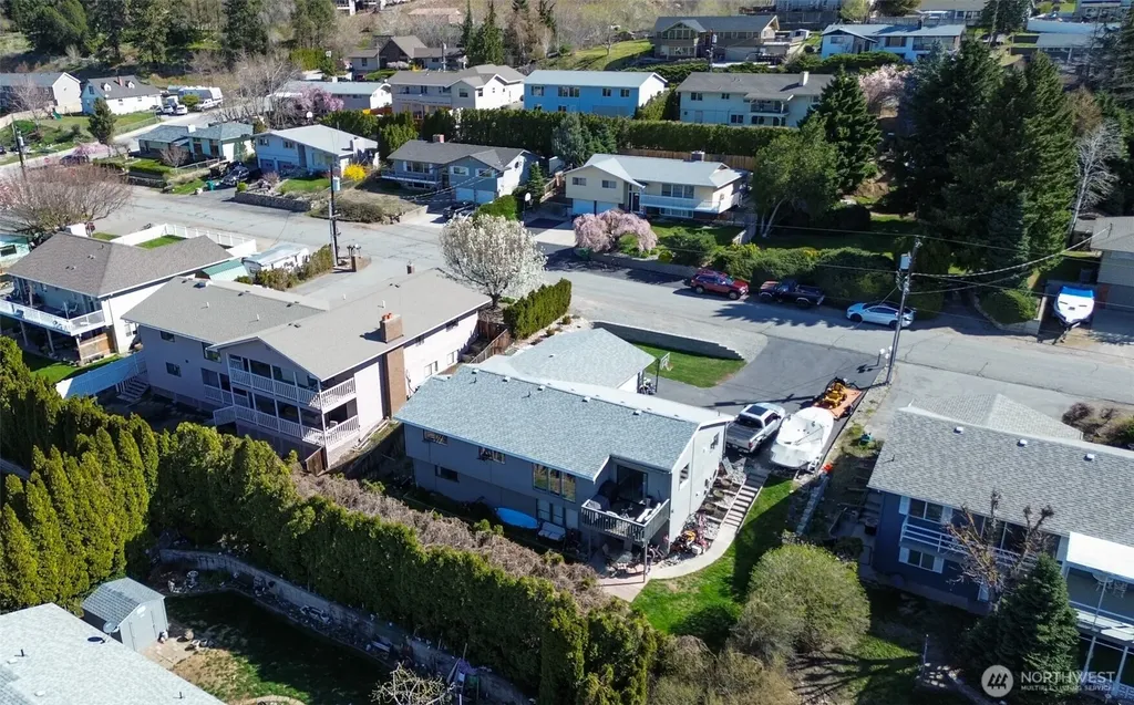 1716 N Anne Avenue East Wenatchee WA 98802