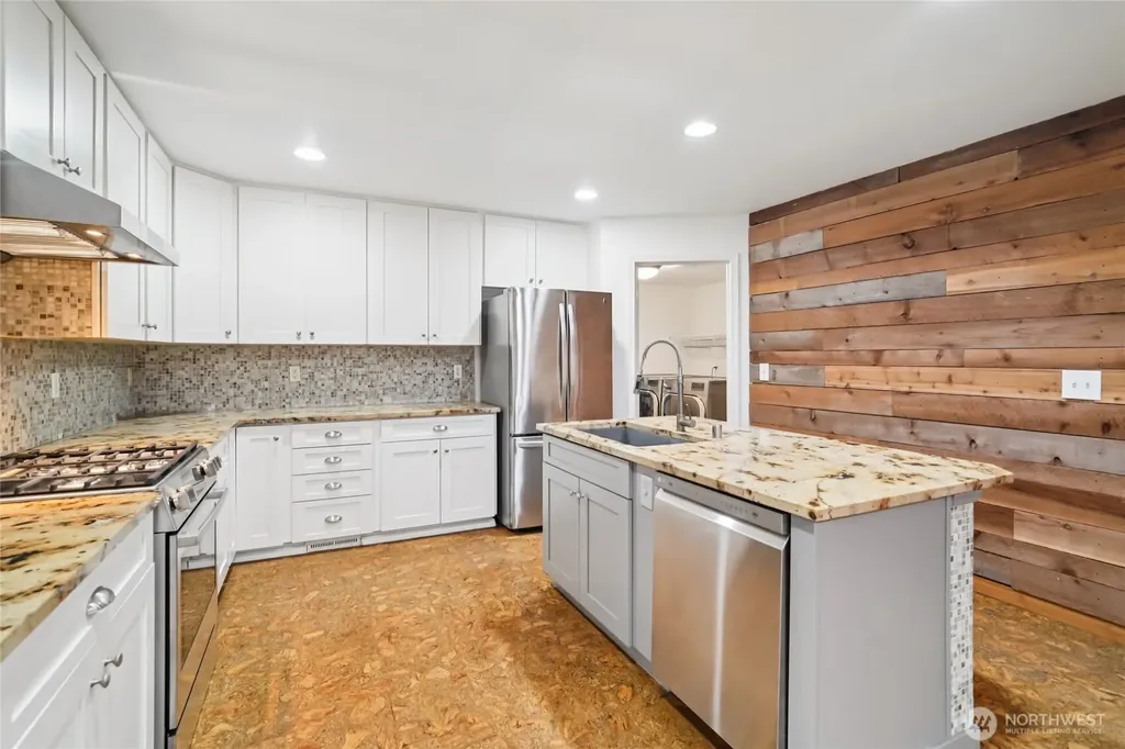 23918 SE 5th Street Sammamish WA 98074