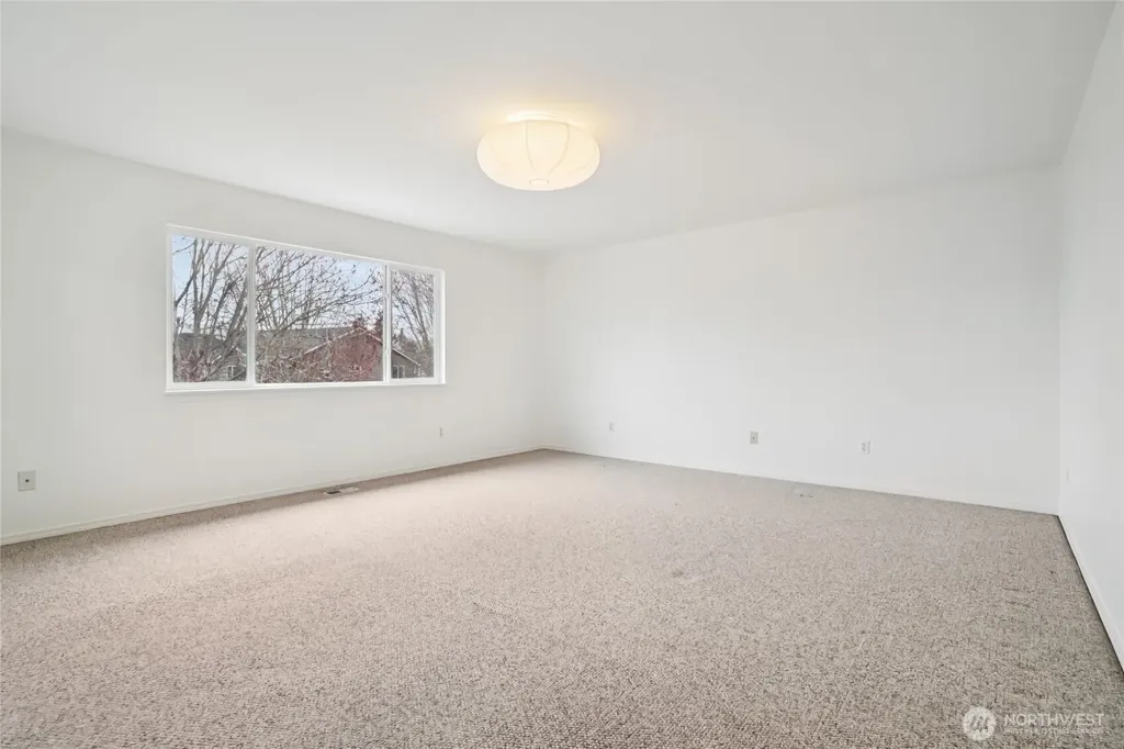 23918 SE 5th Street Sammamish WA 98074