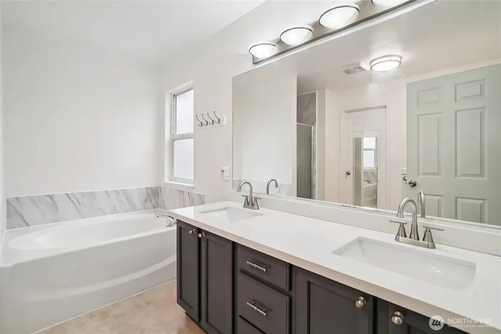 23918 SE 5th Street Sammamish WA 98074