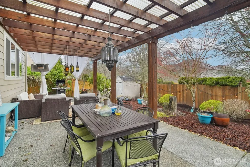 23918 SE 5th Street Sammamish WA 98074
