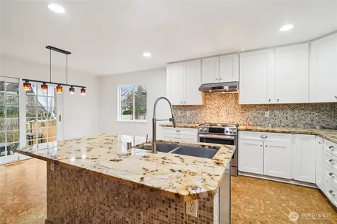 23918 SE 5th Street Sammamish WA 98074