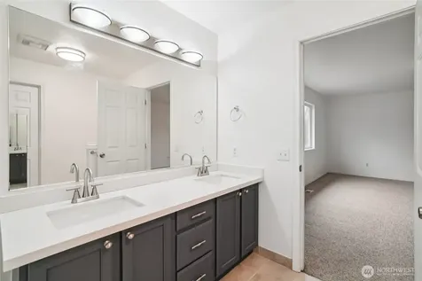 23918 SE 5th Street Sammamish WA 98074