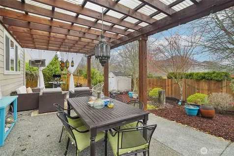 23918 SE 5th Street Sammamish WA 98074