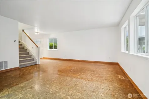 23918 SE 5th Street Sammamish WA 98074