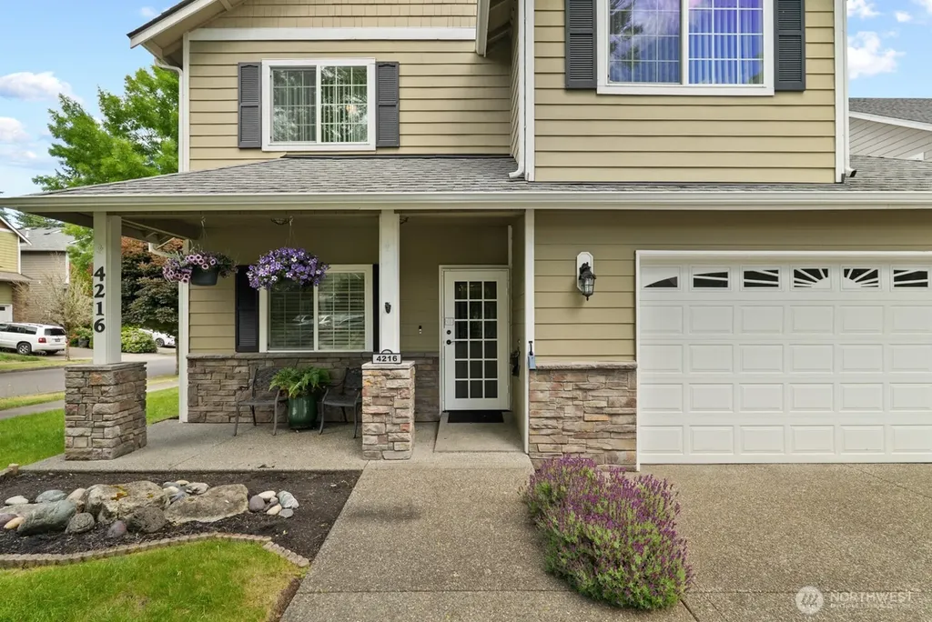 4216 17th Way NE Olympia WA 98516