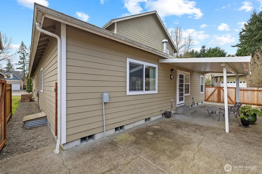 4216 17th Way NE Olympia WA 98516