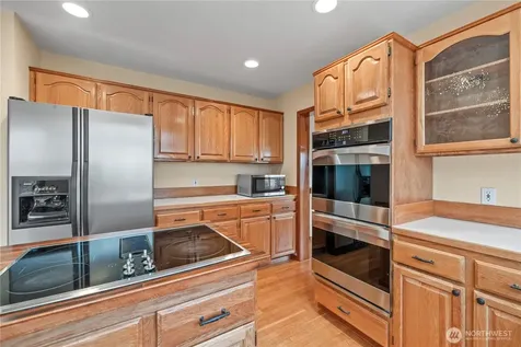 7025 14th Avenue SW Seattle WA 98106