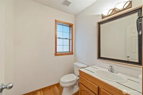 7025 14th Avenue SW Seattle WA 98106