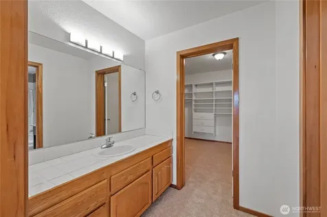 7025 14th Avenue SW Seattle WA 98106
