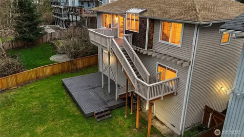 7025 14th Avenue SW Seattle WA 98106