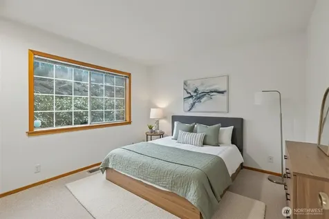 7025 14th Avenue SW Seattle WA 98106